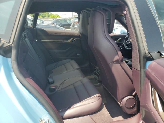 PORSCHE TAYCAN CROSS TURISMO 4 2022