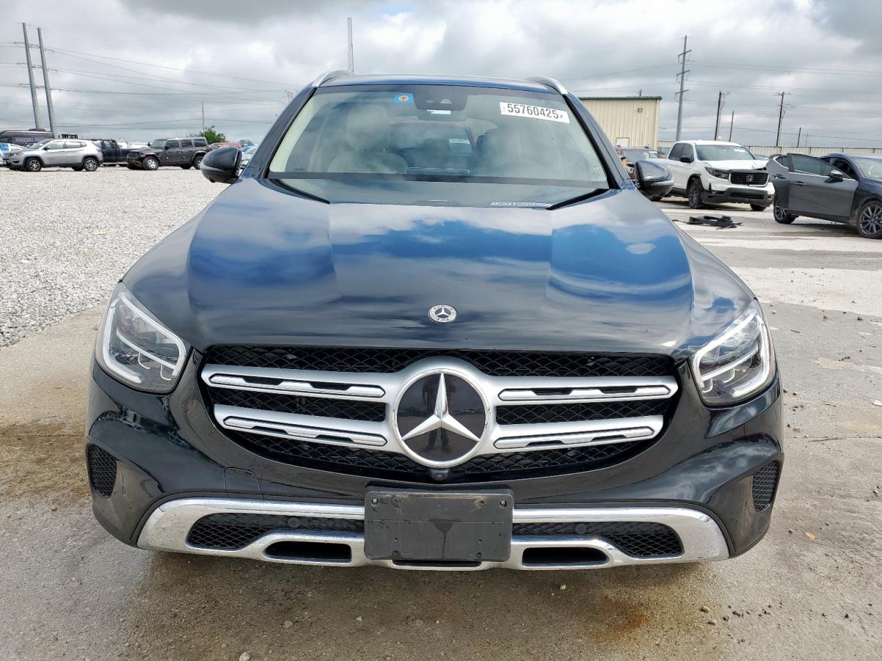 MERCEDES-BENZ GLC 300 2022