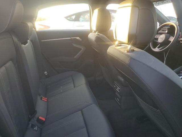 AUDI A3 PREMIUM 2024