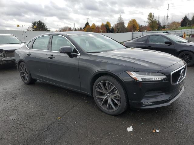 VOLVO S90 T5 MOMENTUM 2018