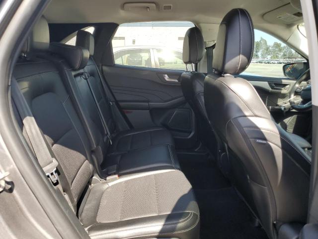 FORD ESCAPE SEL 2022