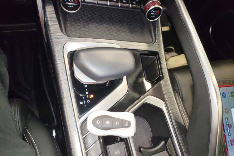 Geely Tugella 350T 2020