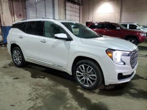 GMC TERRAIN DENALI 2022