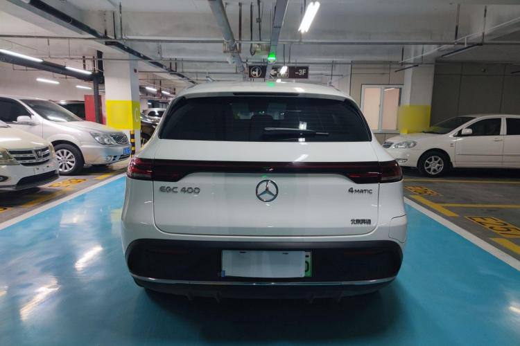 Mercedes-Benz EQC 400 2021