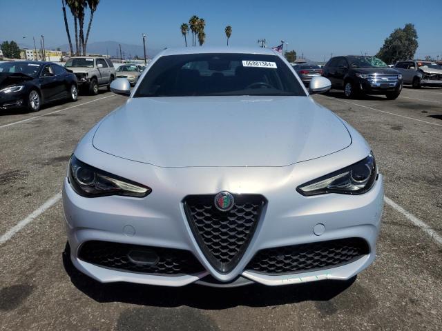 ALFA ROMEO GIULIA 2022