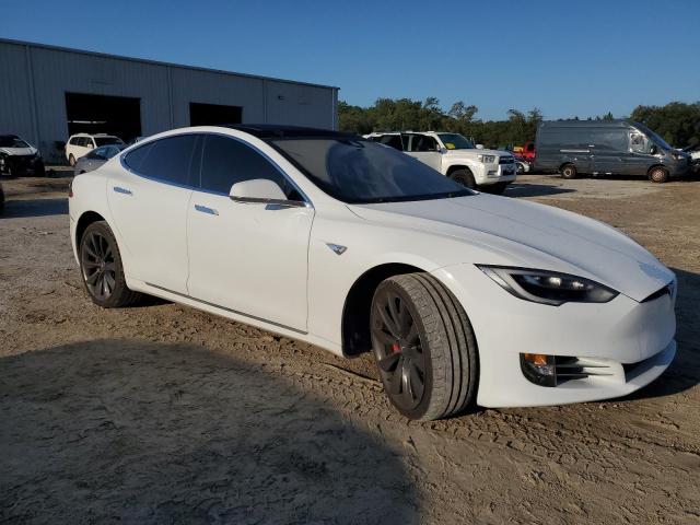 TESLA MODEL S 2016