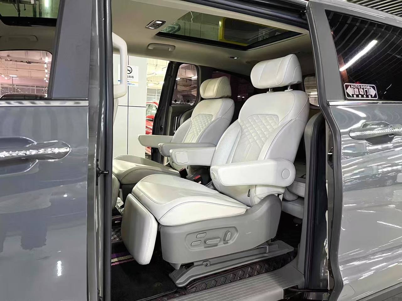 Hyundai Custo 380TGDi 2021