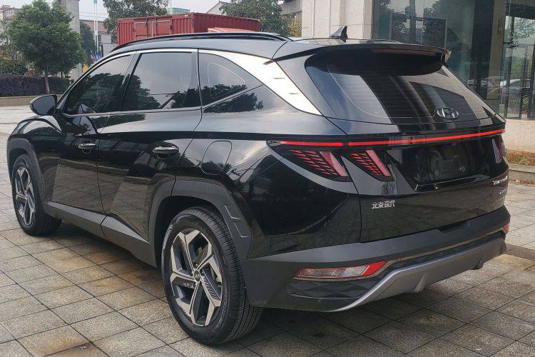 HYUNDAI TUCSON L 2023