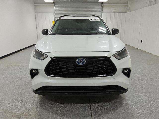 TOYOTA HIGHLANDER HYBRID XLE 2024