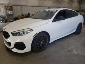 BMW M235XI 2021