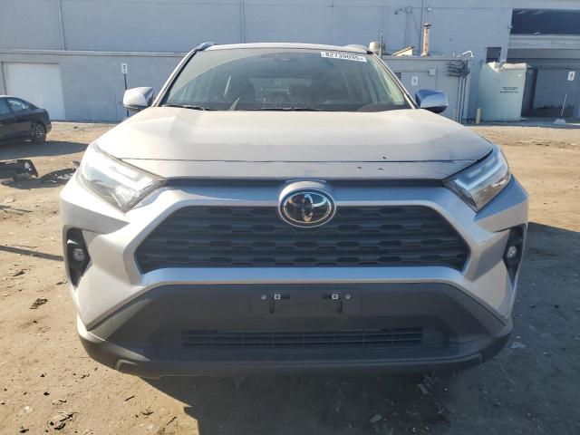 TOYOTA RAV4 XLE PREMIUM 2024