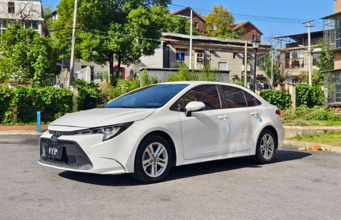 TOYOTA COROLLA 2021