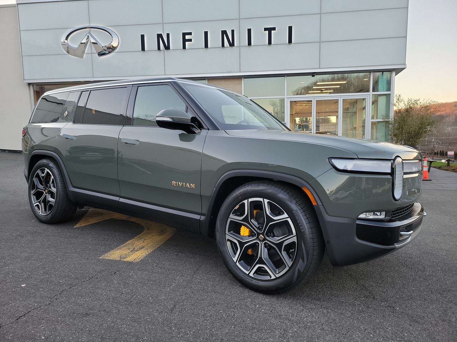 Rivian R1S Launch Edition 2022