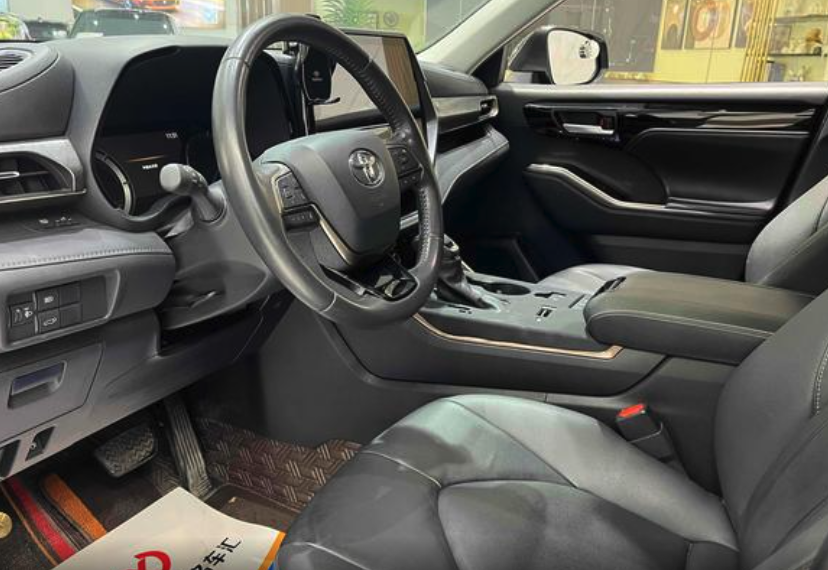 TOYOTA HIGHLANDER HYBRID Knight Edition 2022