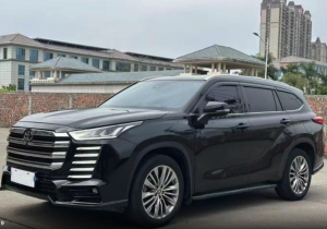 TOYOTA HIGHLANDER 380T Premium Edition 2022