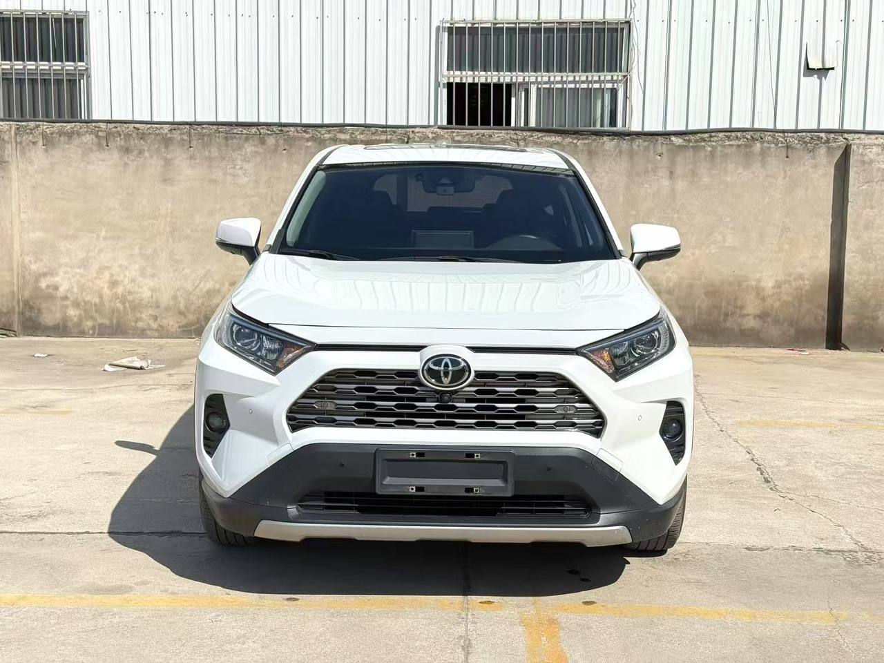 TOYOTA RAV4 2021