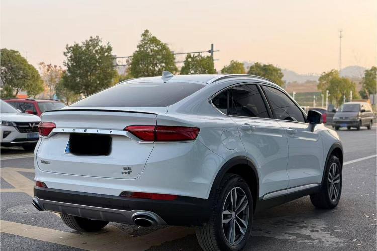 Geely Tugella 2019