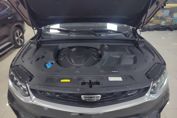 Geely Tugella 2019