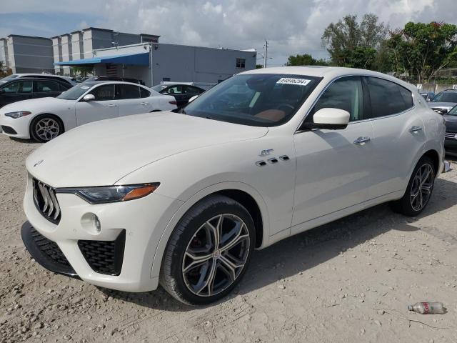 MASERATI LEVANTE BASE 2022