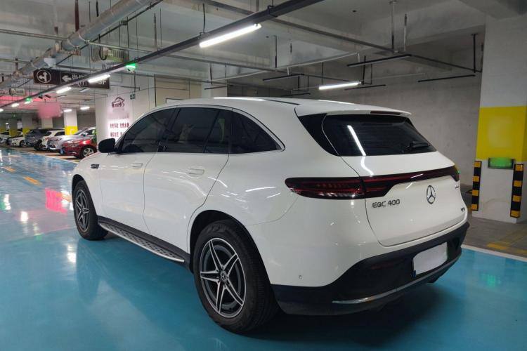 Mercedes-Benz EQC 400 2021
