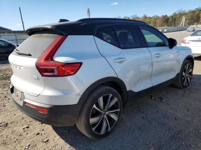 VOLVO XC40 P8 RECHARGE PLUS 2022