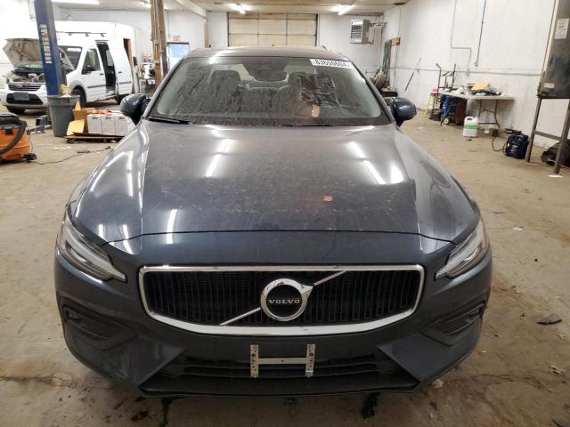 VOLVO S60 T5 MOMENTUM 2021