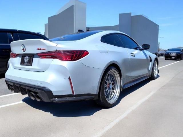 BMW M4 CSL 2023