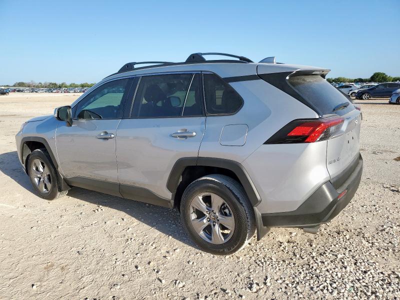 TOYOTA RAV4 XLE 2023