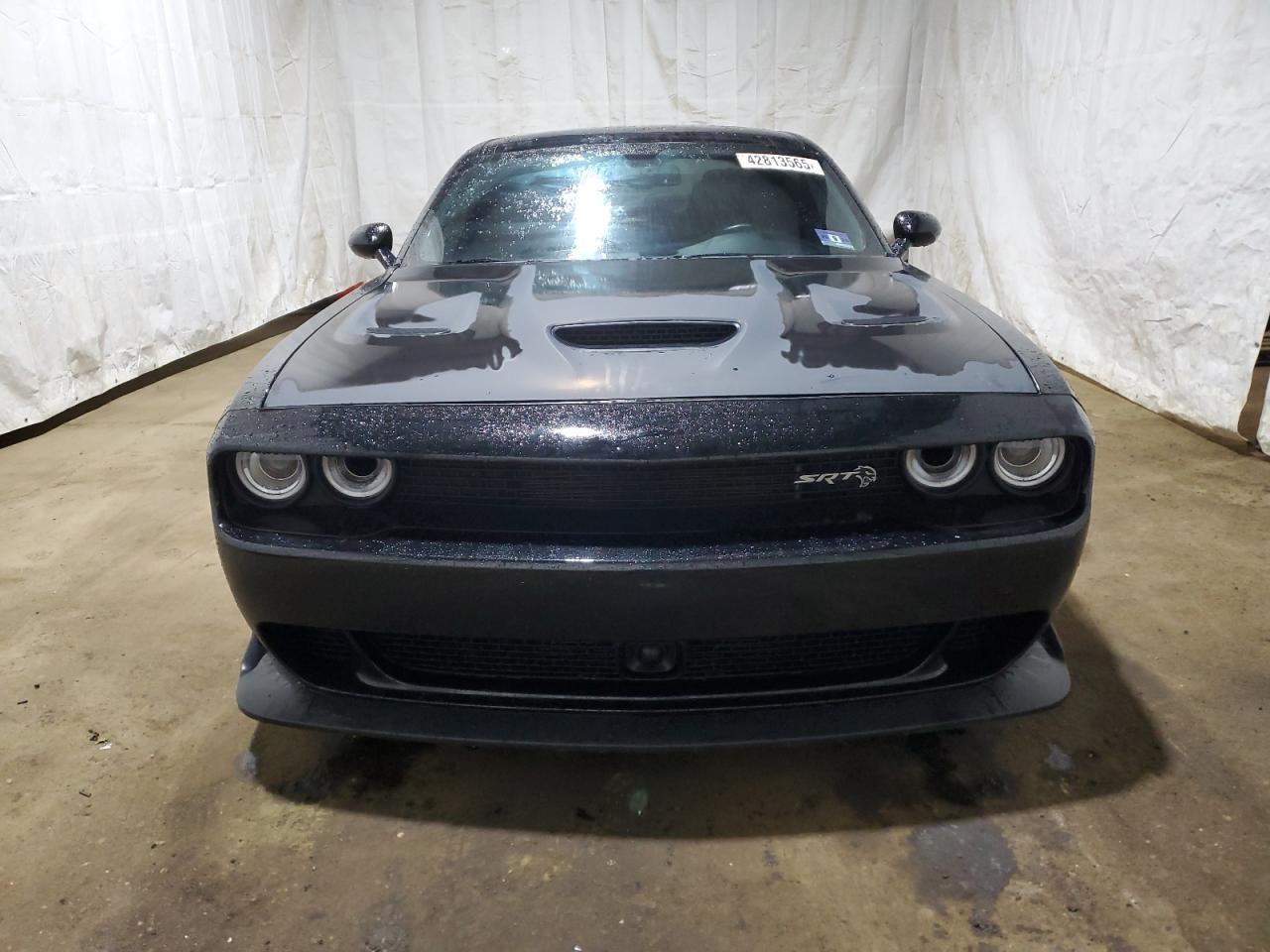 DODGE CHALLENGER SRT HELLCAT 2021
