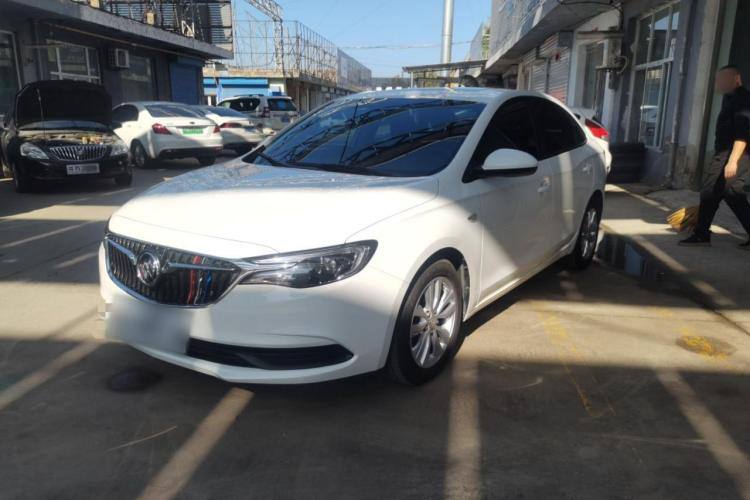 Buick Enlang 2021