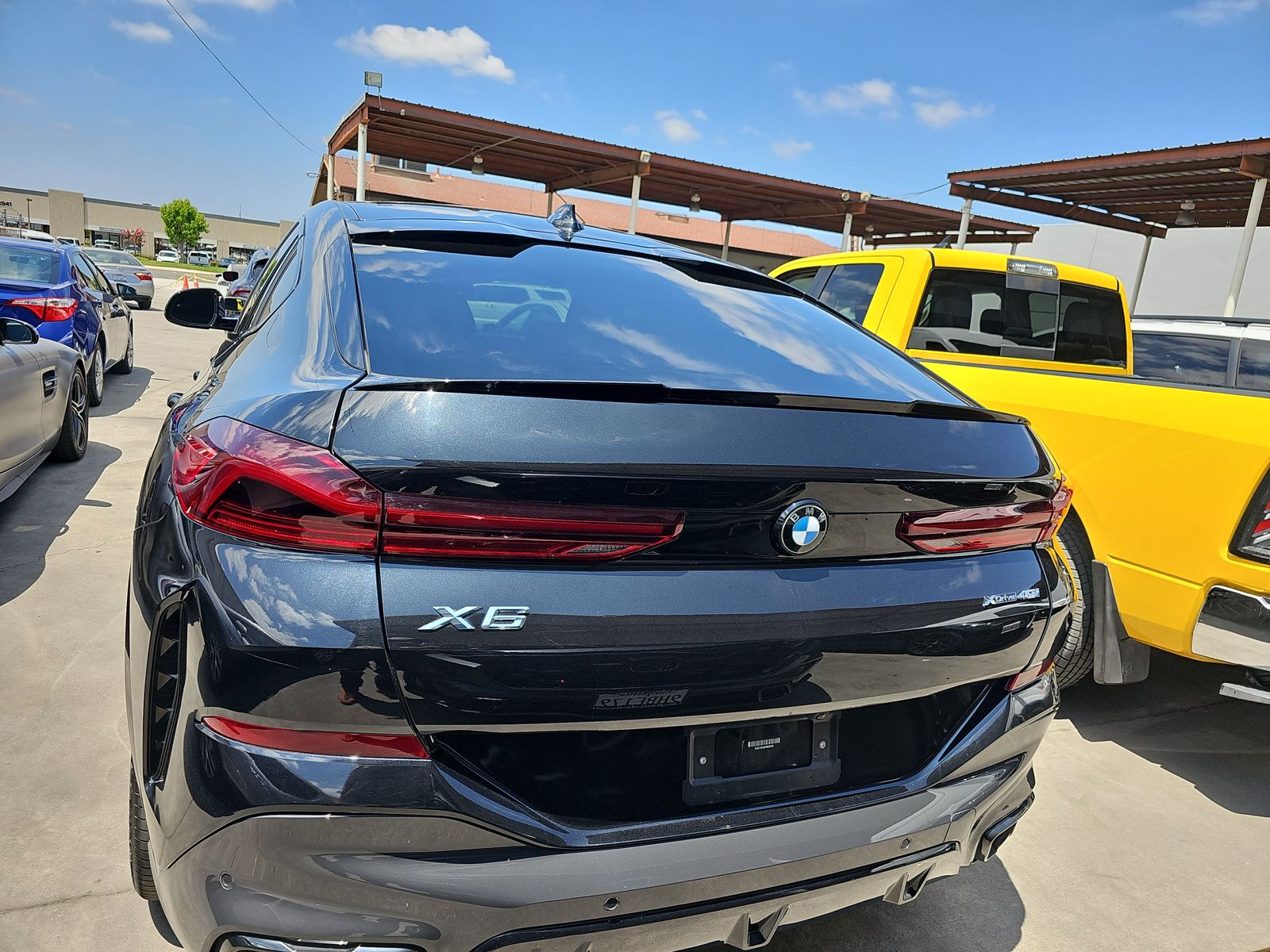BMW X6 XDRIVE40I 2023