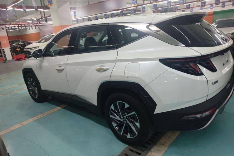 HYUNDAI TUCSON L 2021