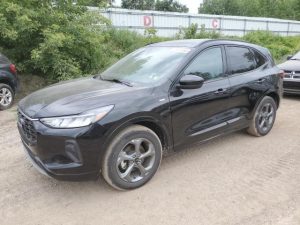 FORD ESCAPE ST LINE 2023