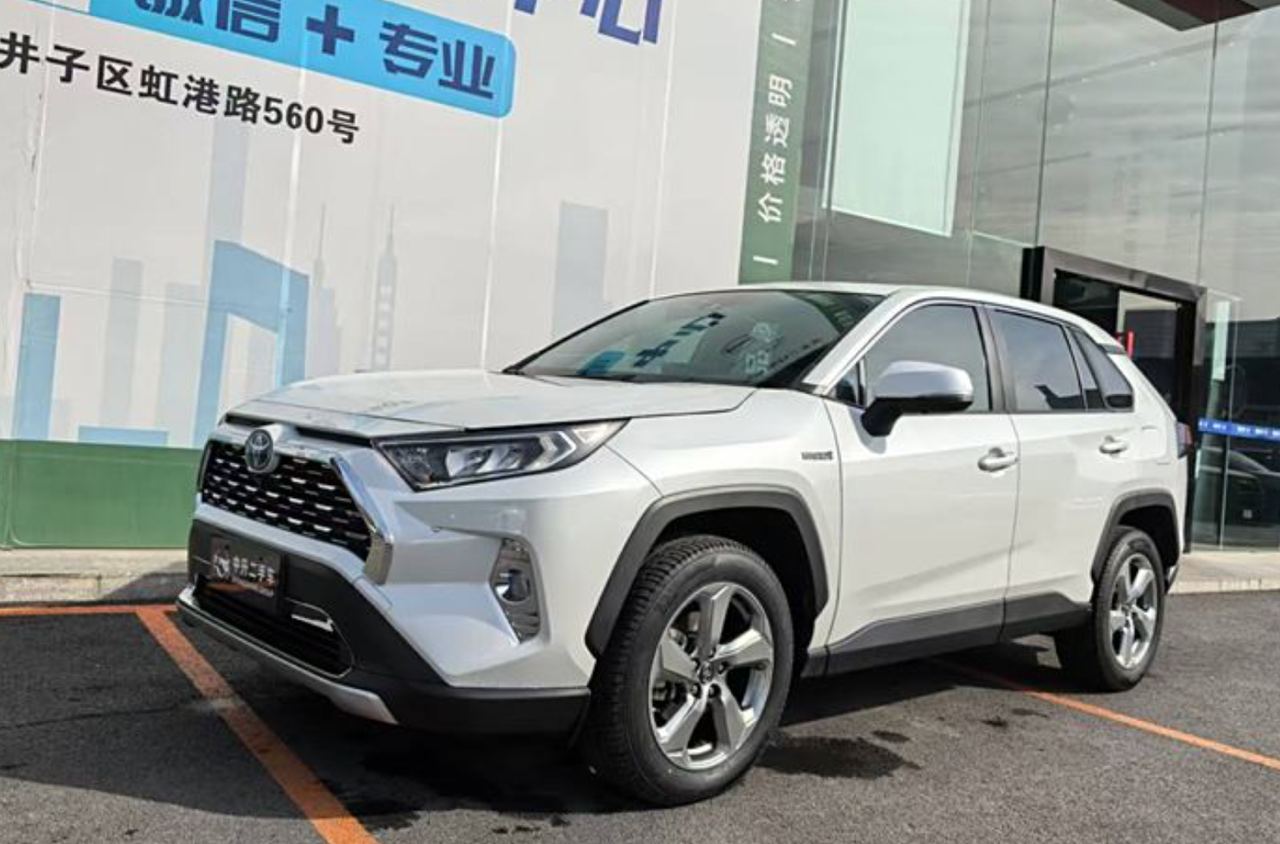 TOYOTA RAV4 2022