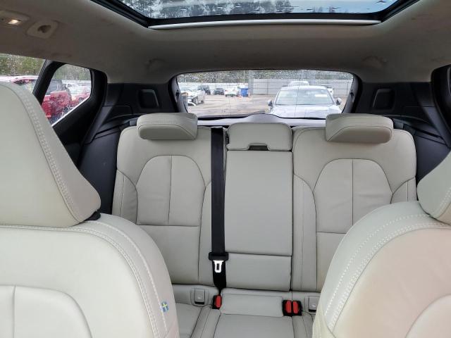 VOLVO XC40 PLUS 2023