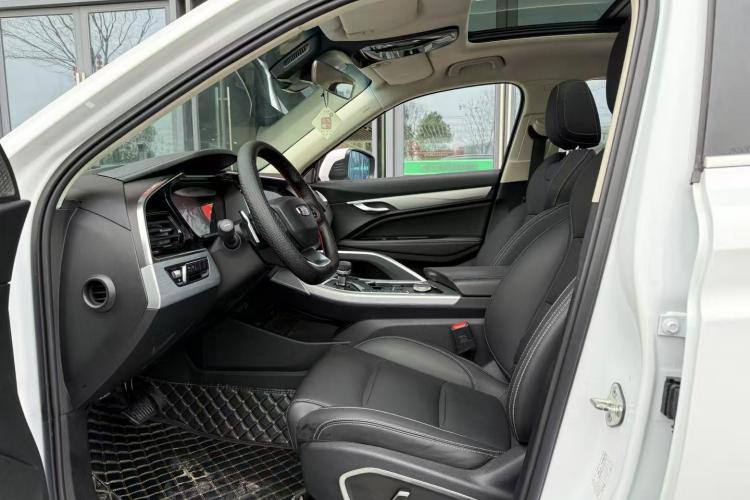 Geely Tugella 300T Starlight 2019