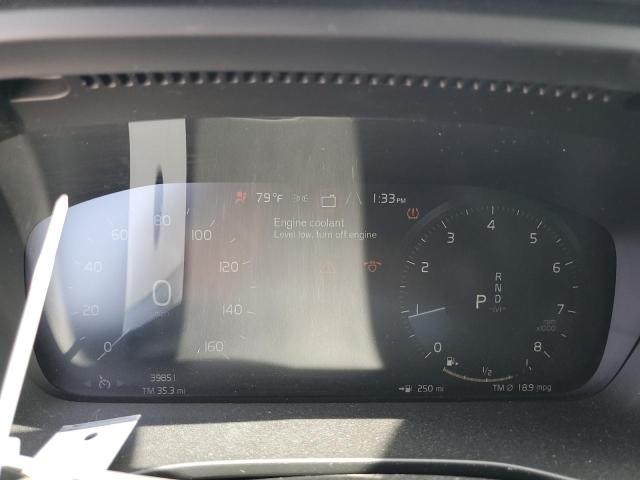 VOLVO XC40 T4 MOMENTUM 2019