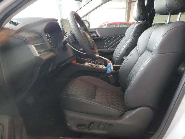 MITSUBISHI OUTLANDER SEL 2023