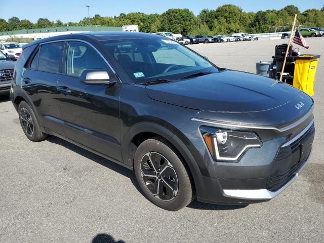 KIA NIRO LX 2025