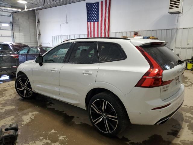 VOLVO XC60 T5 R-DESIGN 2021