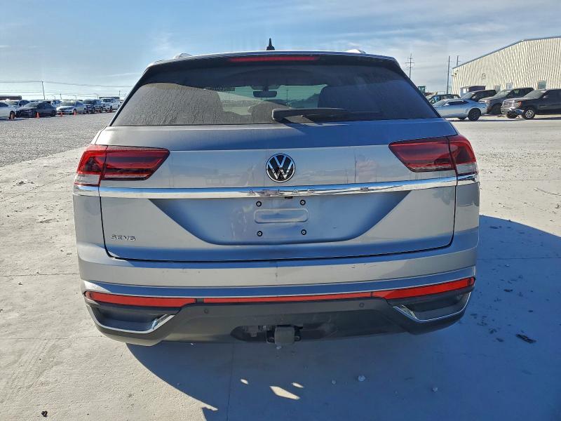 VOLKSWAGEN ATLAS CROSS 2022