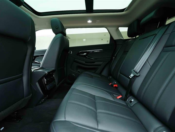 LAND ROVER EVOQUE L P300e 2021