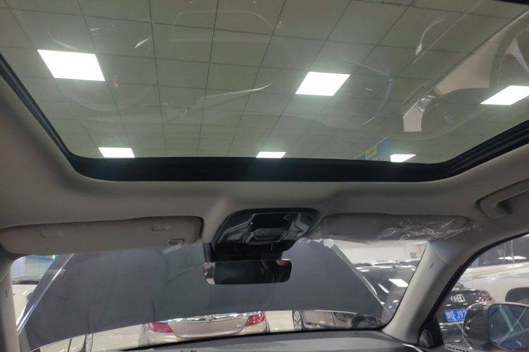 Geely Tugella 2019