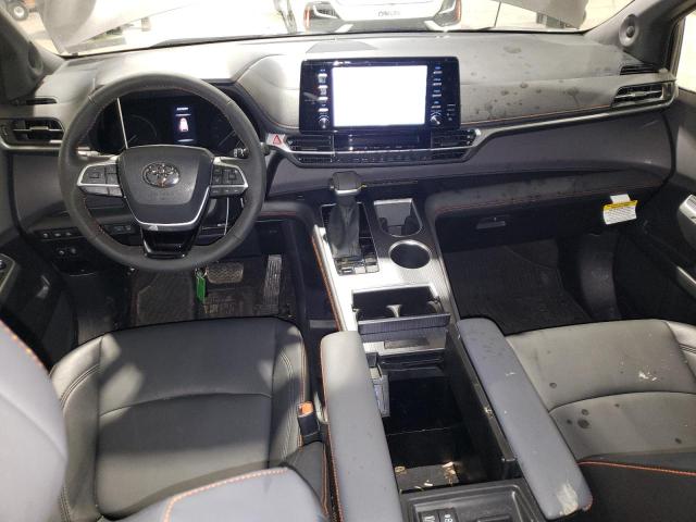 TOYOTA SIENNA XSE 2022