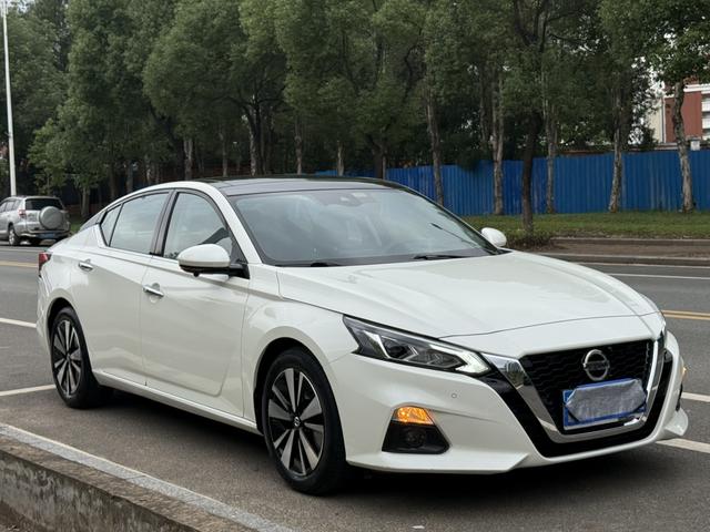 NISSAN ALTIMA 2021