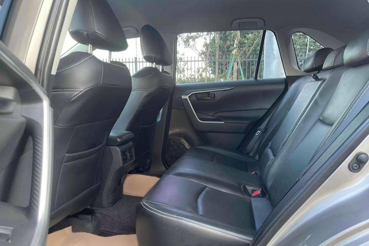 TOYOTA RAV4 RONGFANG 2021