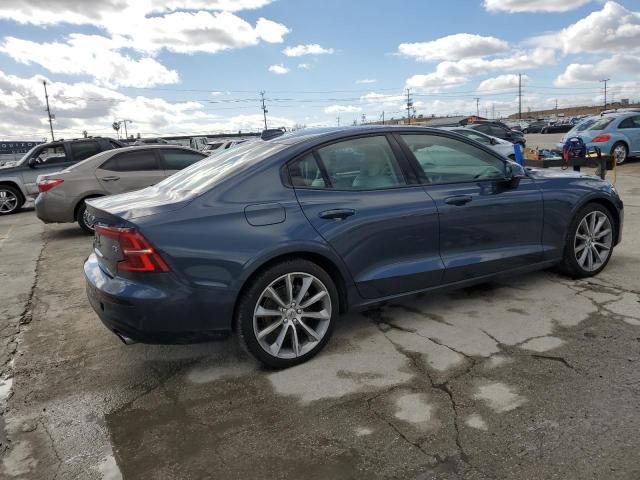 VOLVO S60 T5 MOMENTUM 2021