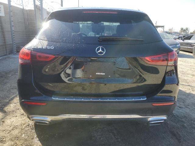 MERCEDES-BENZ GLA 250 2022