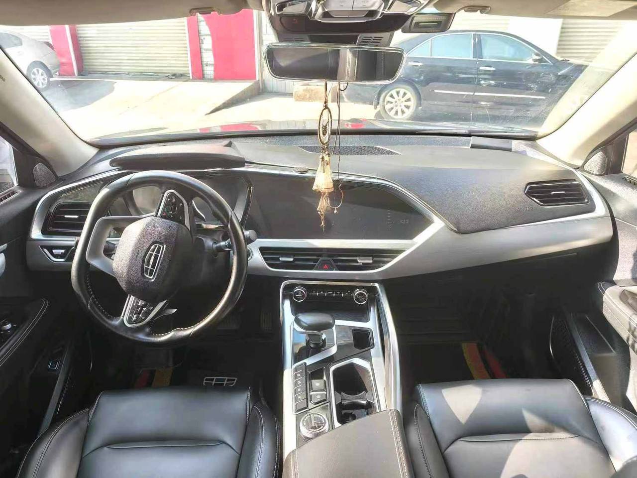 Geely Tugella 300T 2019