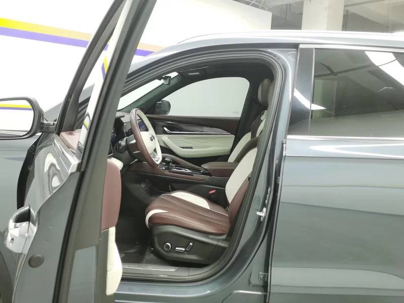 Geely Monjaro 2021